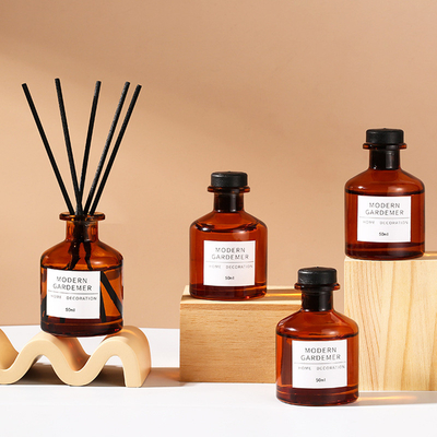 Aroma Reed Diffuser And Oil 50ml de la botella DPMA de Brown pequeño