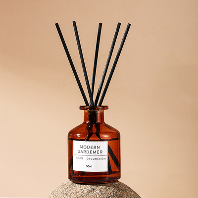 Aroma Reed Diffuser And Oil 50ml de la botella DPMA de Brown pequeño
