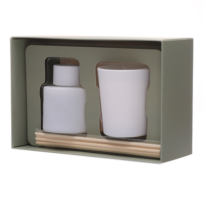 50ml Matte White Bottle Reed Diffuser fijó con el casquillo de madera sospechó velas