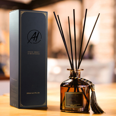 Rota de madera Reed Diffuser Bottle negro 50ml de la fragancia de la tapa con el palillo