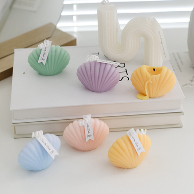 Los ornamentos Shell Aromatherapy Soy Wax Creative del cubo del OEM del INS del HOGAR del AROMA sospecharon las velas para la decoración casera del regalo de cumpleaños