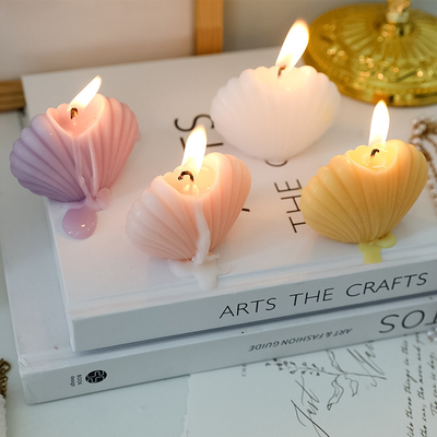 Los ornamentos Shell Aromatherapy Soy Wax Creative del cubo del OEM del INS del HOGAR del AROMA sospecharon las velas para la decoración casera del regalo de cumpleaños
