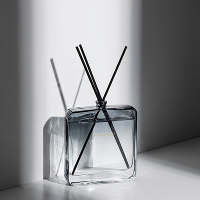 Botella de vidrio casera de Reed Diffuser Fragrance Perfume Crystal del aceite esencial del Aromatherapy