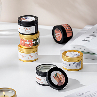 El regalo de la vela del tarro de la decoración fijó el viaje 100% de la cera de la soja Tin Scented Candle 5pcs/Set