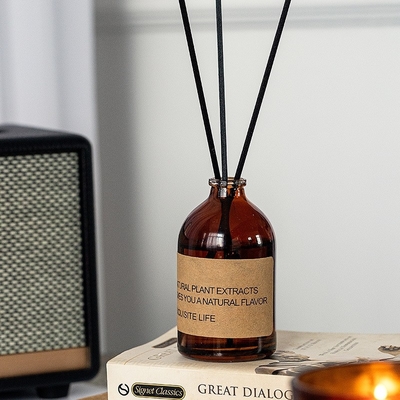 La botella de cristal Brown del Aromatherapy perfuma 100ml Reed Diffuser de lujo