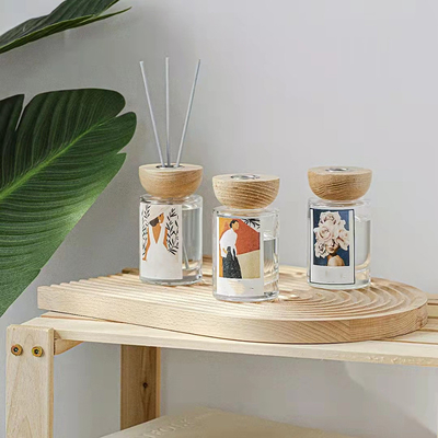 Botella de vidrio del perfume de la fragancia del aceite esencial del Aromatherapy Reed Diffuser With Wooden Lid