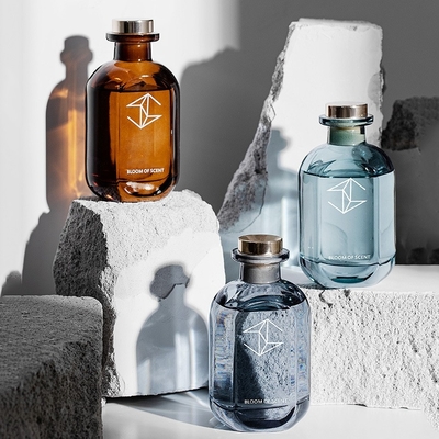 Aceite francés de Reed Diffuser With Natural Essential de la botella de vidrio de la caja de regalo del palillo de la rota del perfume