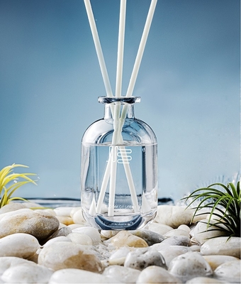 Hogar claro Reed Diffuser del palillo del Aromatherapy del aceite esencial de la botella de cristal