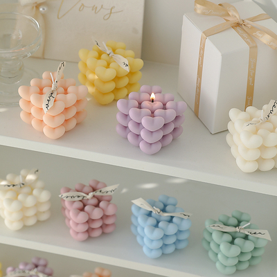 Creativo hecho a mano de las velas perfumadas interiores del cubo de Rubik de encargo del amor