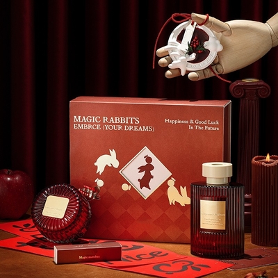 El conejo Reed Diffuser Air Freshener Scent mira al trasluz el aceite natural colgante de la fragancia de la cera