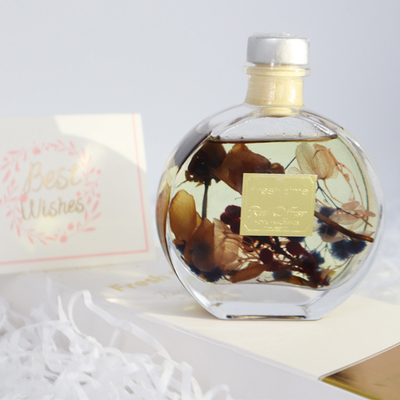 El sistema de lujo del regalo de Reed Diffuser 100ml del aroma con Brown secó la flor