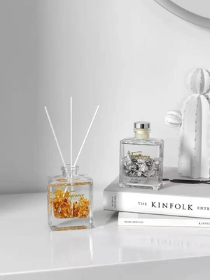 Canela Reed Diffuser Perfume 120ml de la Navidad con la hoja de plata del oro